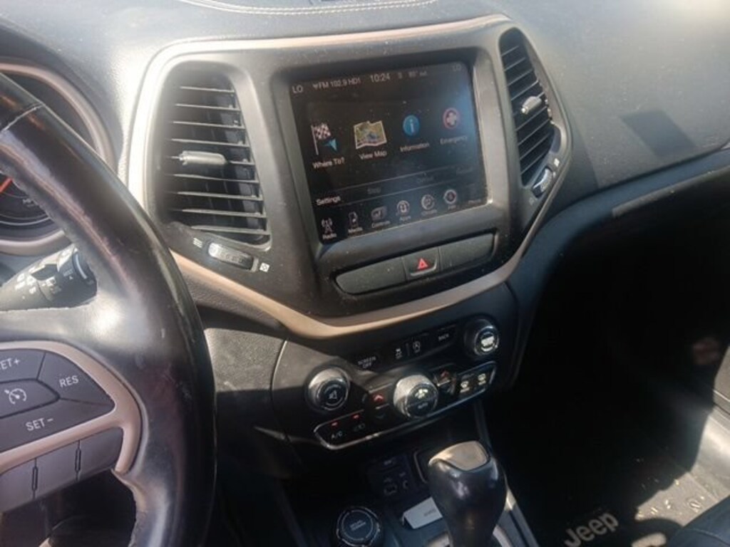 Used 2015 Jeep Cherokee Limited SUV