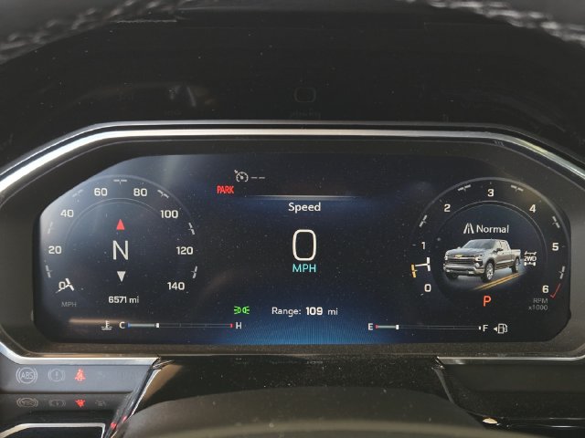 2026 Chevrolet Silverado 1500 LT - Photo 14