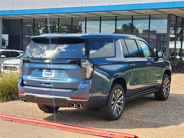 2026 Chevrolet Suburban High Country photo 4