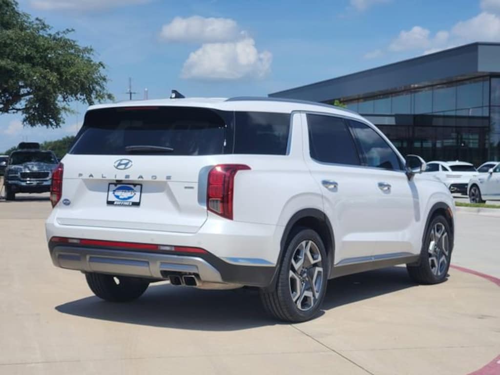 Used 2024 Hyundai Palisade Limited SUV