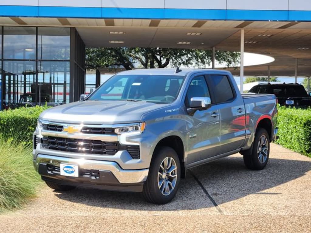New 2026 Chevrolet Silverado 1500 LT Truck Crew Cab