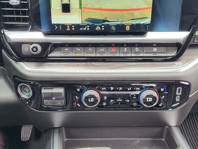 2026 Chevrolet Silverado 1500 LTZ - Photo 15