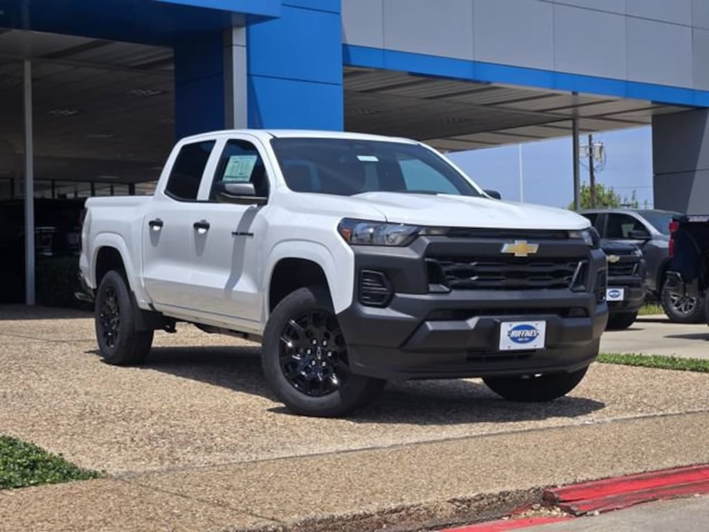New 2026 Chevrolet Colorado WT Truck Crew Cab