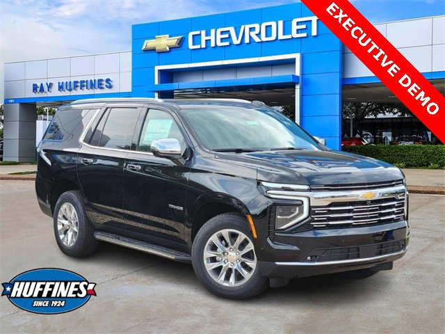 2025 Chevrolet Tahoe Premier's photo