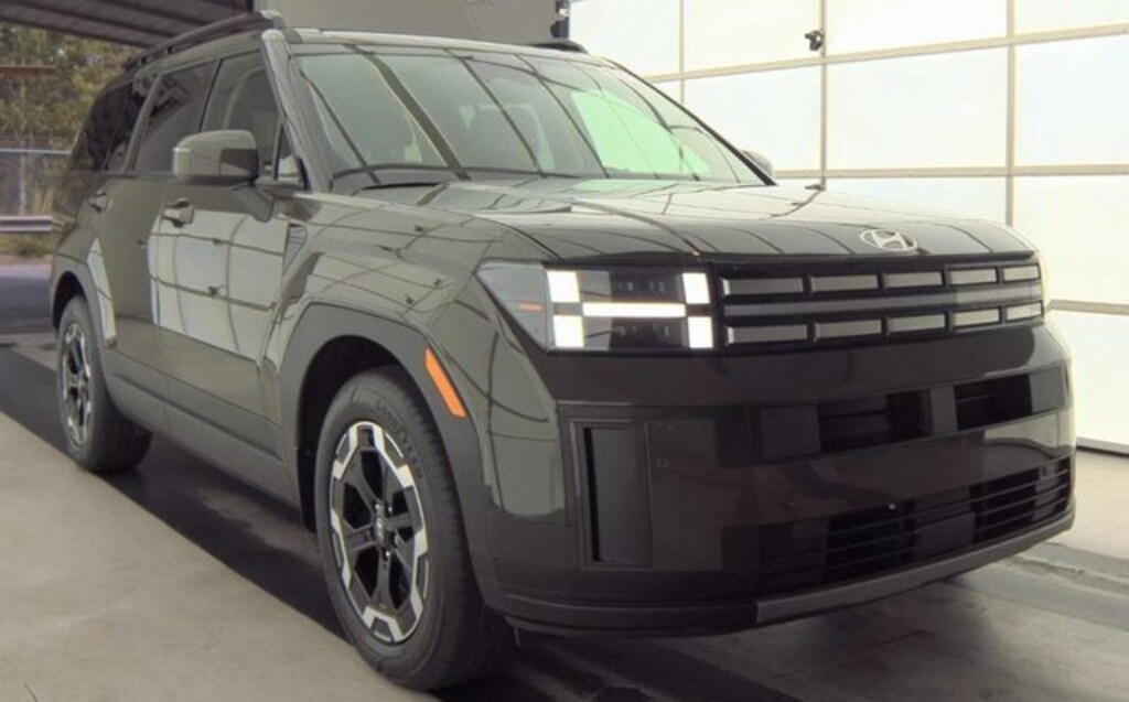 Used 2025 Hyundai Santa Fe SEL SUV
