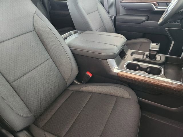 2026 Chevrolet Silverado 1500 LT - Photo 11