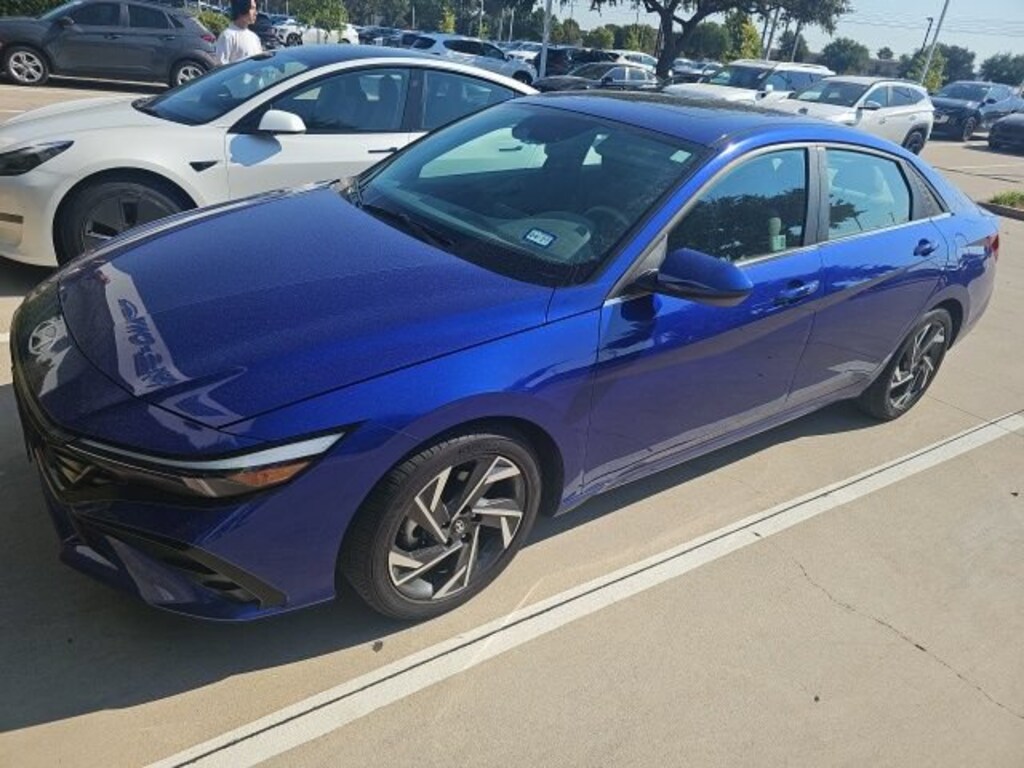 Used 2024 Hyundai Elantra SEL Sedan