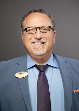 Staff member Steve Butler from 62994b80d3ff