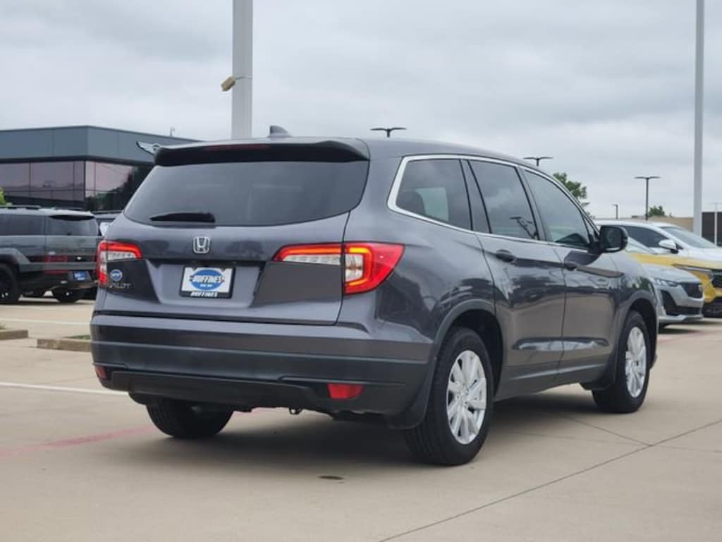 Used 2020 Honda Pilot LX SUV