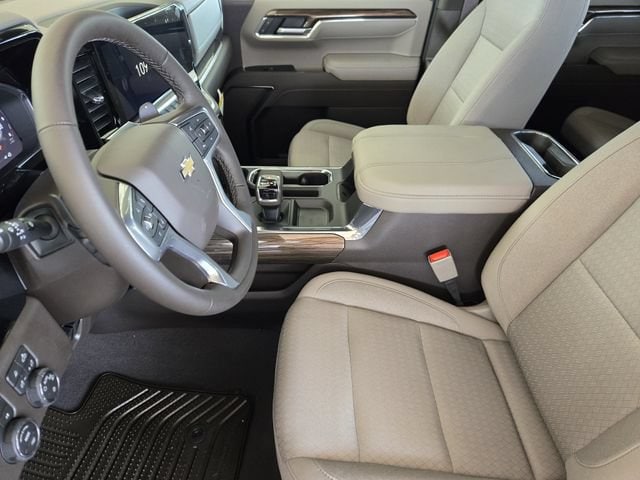 2026 Chevrolet Silverado 1500 LT - Photo 9