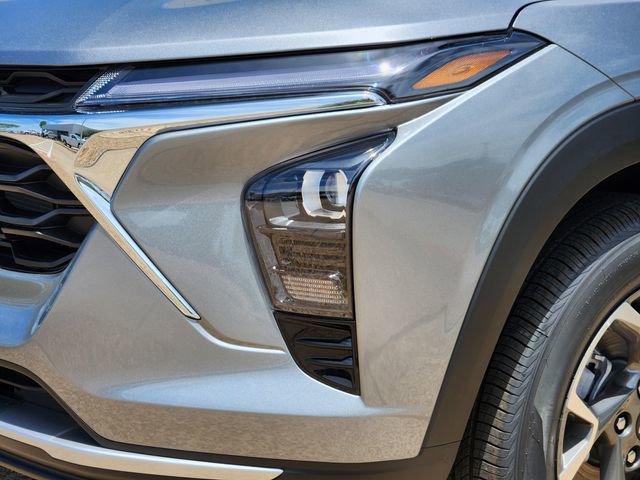 2026 Chevrolet Trax LT - Photo 6