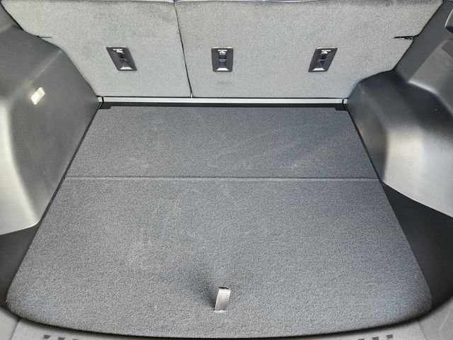 2027 Chevrolet Equinox LT - Photo 24