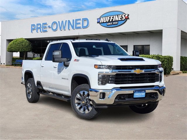 2025 Chevrolet Silverado 2500HD LT's photo