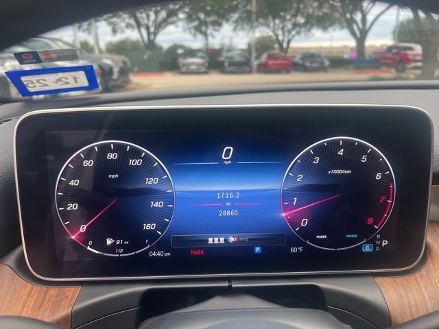 2023 Mercedes Benz C 300 photo 4