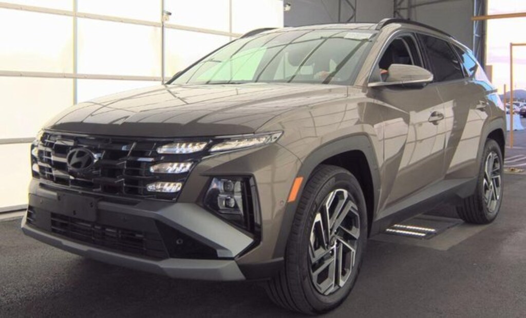 Used 2025 Hyundai Tucson Hybrid Limited SUV