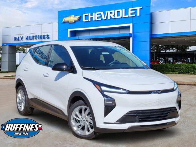 2027 Chevrolet Bolt EV LT Auto's photo