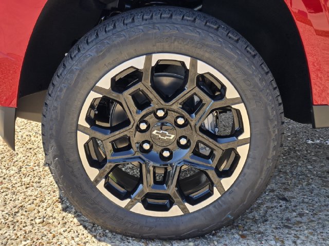 2026 Chevrolet Colorado Z71 - Photo 8