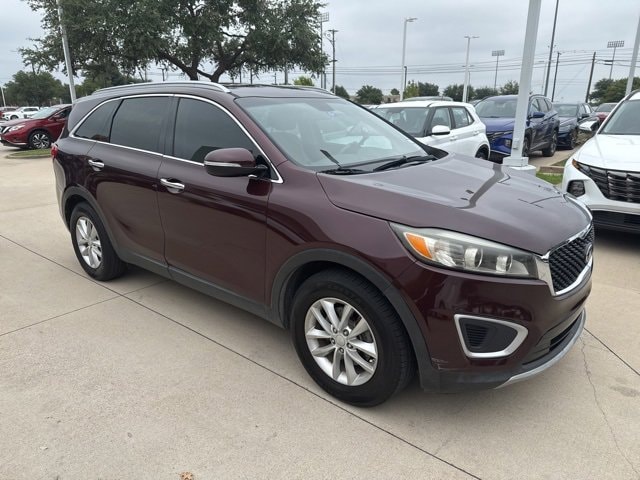 Used 2017 Kia Sorento LX with VIN 5XYPGDA36HG231727 for sale in Plano, TX