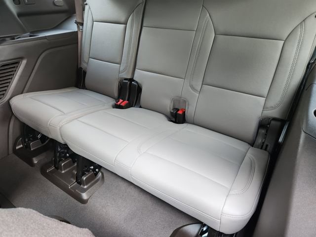 2026 Chevrolet Tahoe Z71 - Photo 23