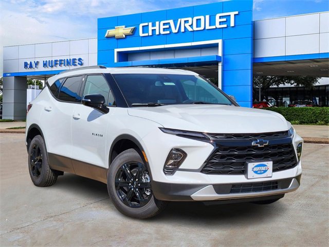 2026 Chevrolet Blazer 3LT photo 2