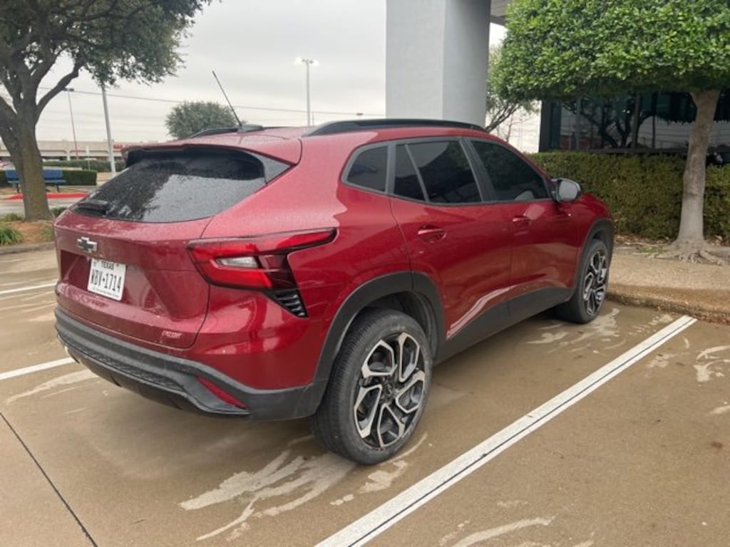 Certified 2025 Chevrolet Trax 2RS SUV