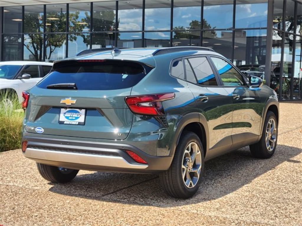 New 2026 Chevrolet Trax LT SUV