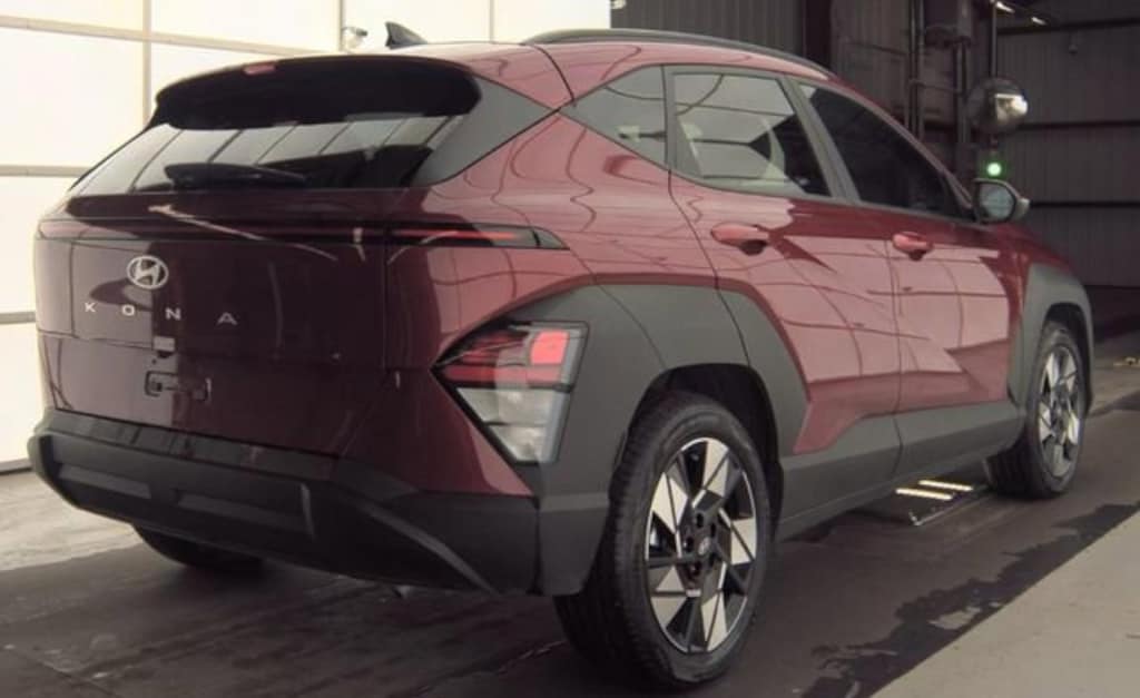 Used 2025 Hyundai Kona SEL Convenience SUV
