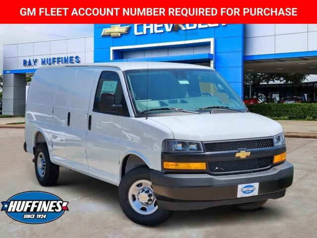 New 2026 Chevrolet Express Cargo 1WT