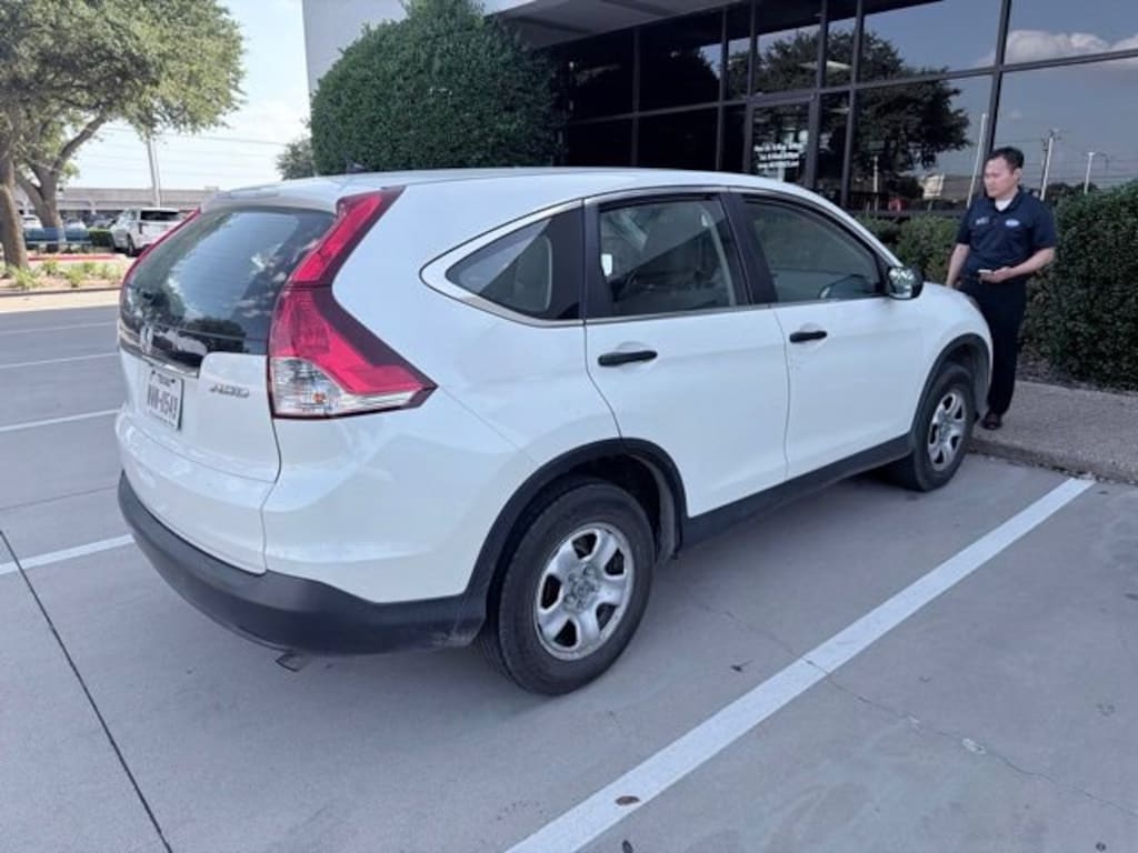 Used 2014 Honda CR-V LX SUV