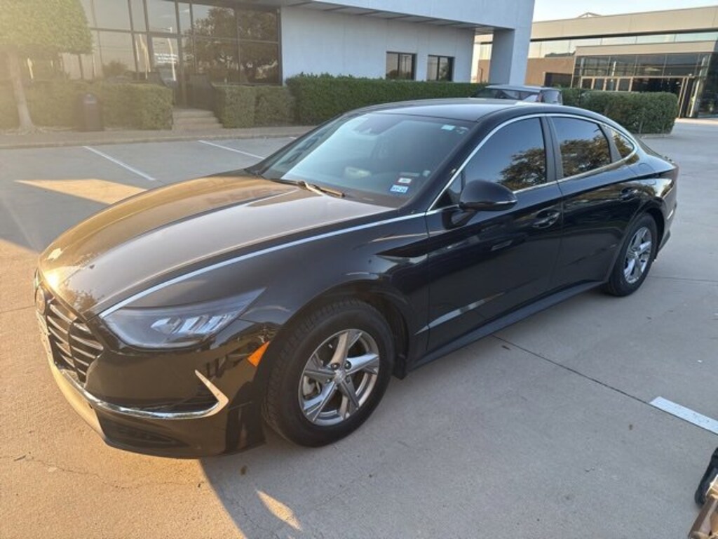 Used 2023 Hyundai Sonata SE Sedan