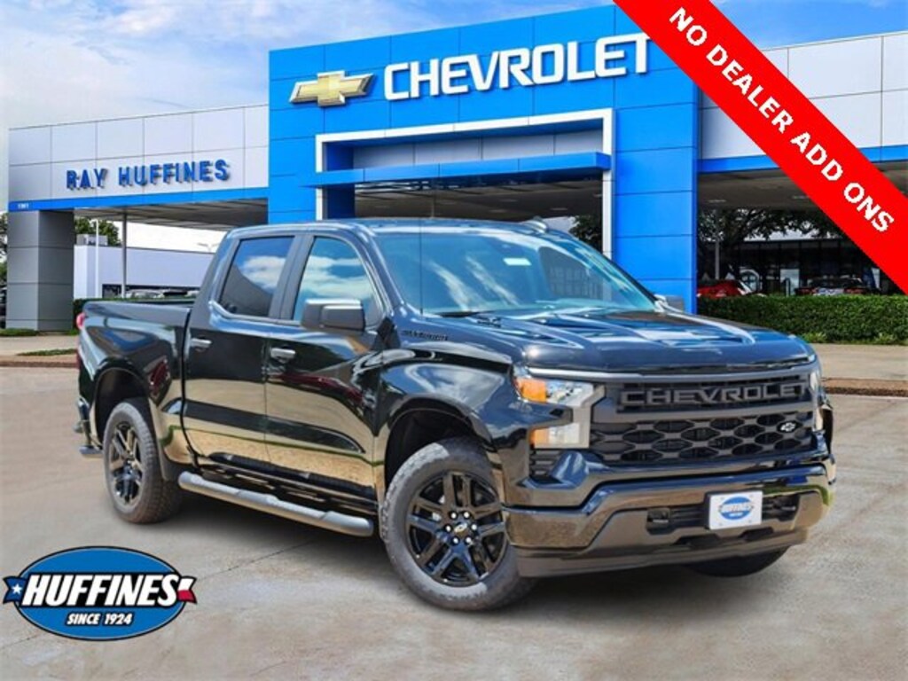 New 2025 Chevrolet Silverado 1500 Custom Truck Crew Cab