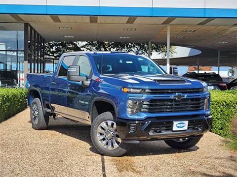 2026%20Chevrolet%20Silverado%202500%20vs%20RAM%202500.jpg