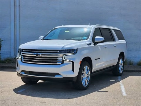 2024%20Chevrolet%20Suburban%20vs%202024%20Dodge%20Durango.jpg