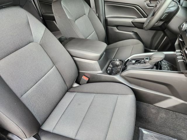 2026 Chevrolet Colorado Trail Boss - Photo 10