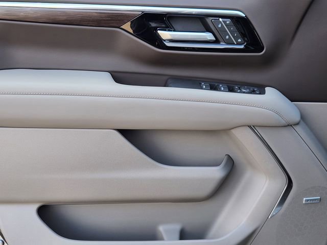 2026 Chevrolet Tahoe Z71 - Photo 19