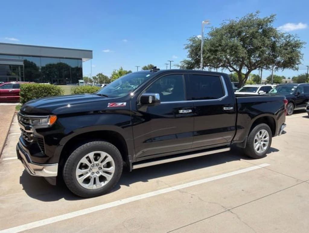 Used 2022 Chevrolet Silverado 1500 LTZ Truck Crew Cab