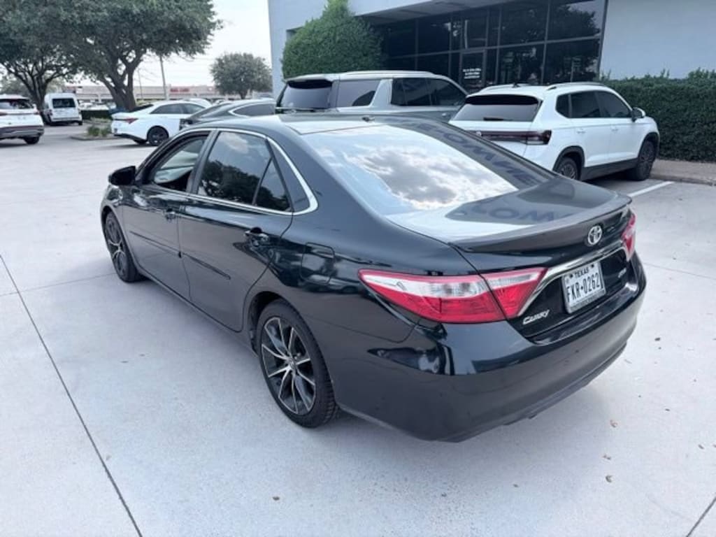 Used 2015 Toyota Camry XSE Sedan