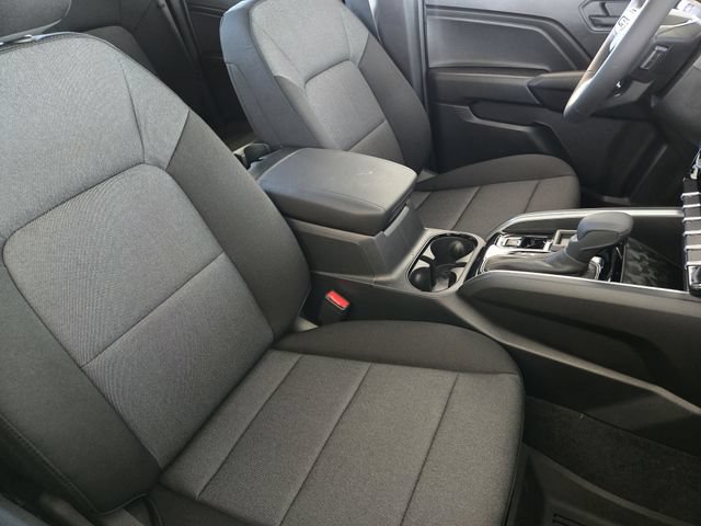 2026 Chevrolet Colorado Work Truck - Photo 11