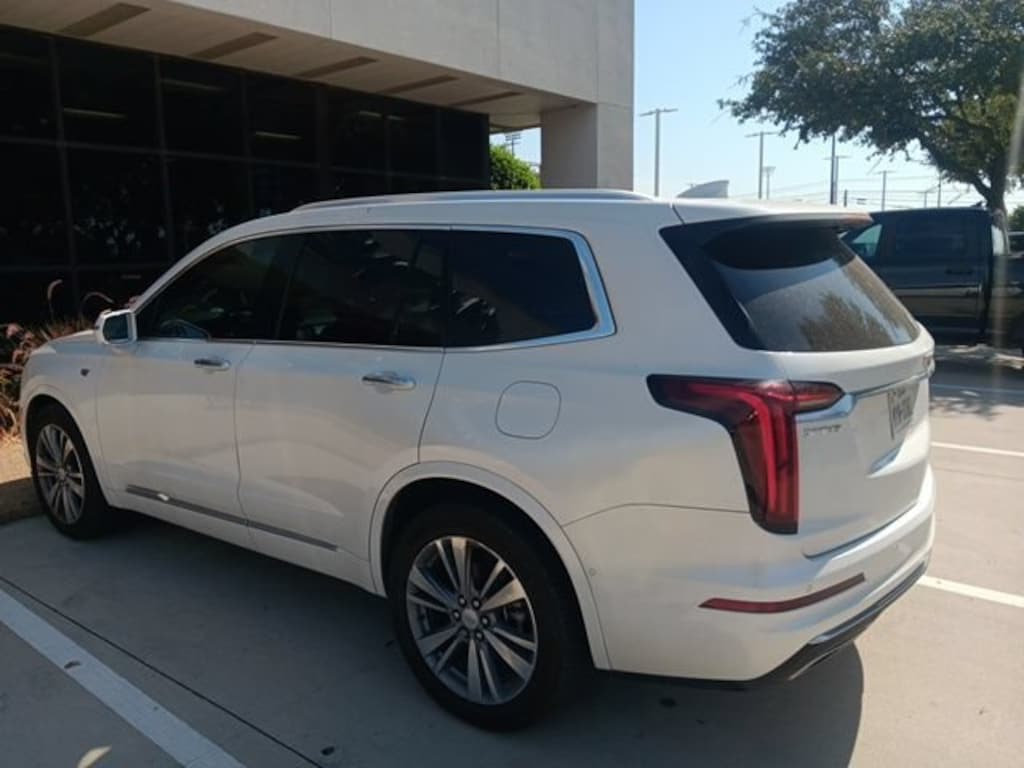 Used 2020 CADILLAC XT6 FWD Premium Luxury SUV