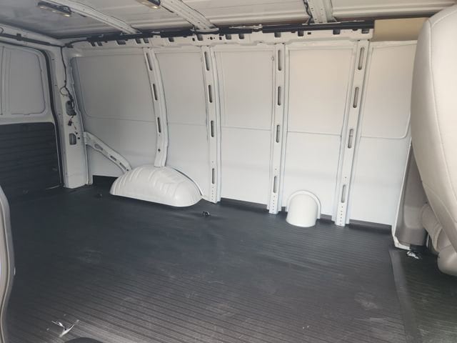 2026 Chevrolet Express Cargo Work Van - Photo 22