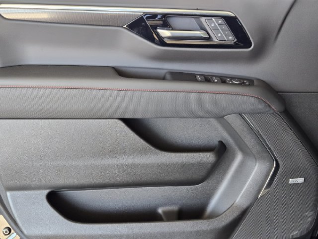 2027 Chevrolet Tahoe RST - Photo 19