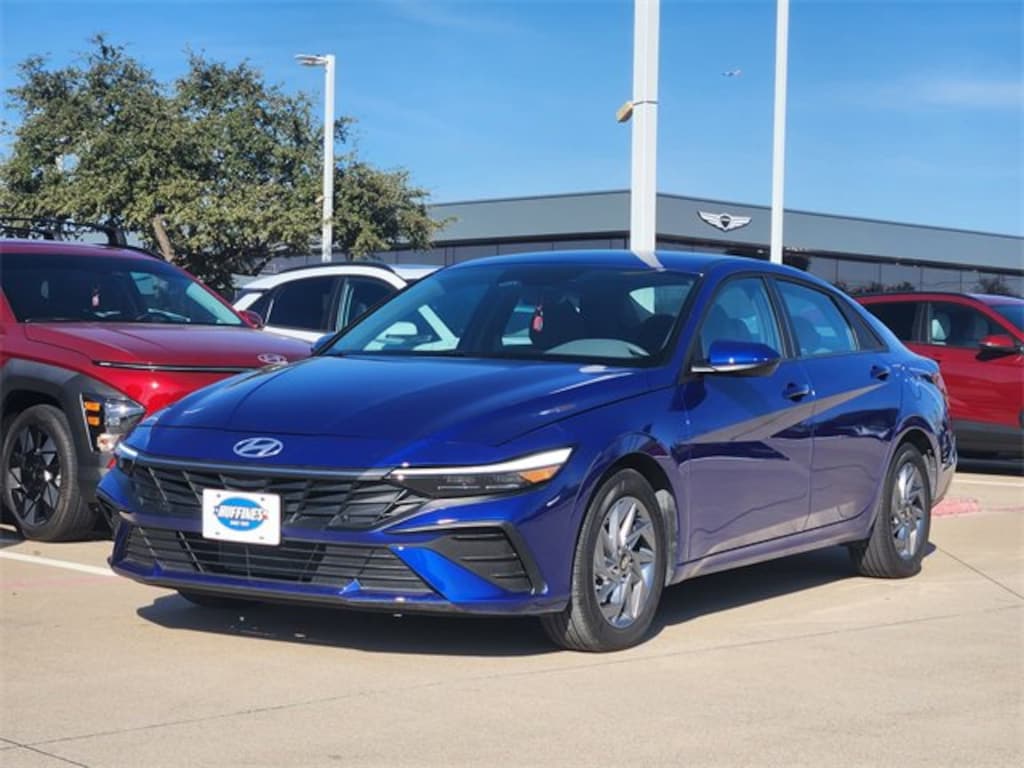 Used 2024 Hyundai Elantra SEL Sedan