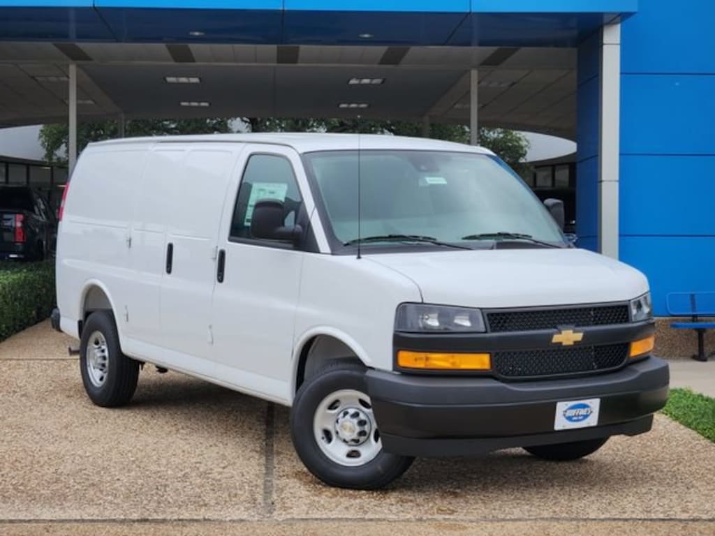 New 2026 Chevrolet Express Cargo 1WT Van