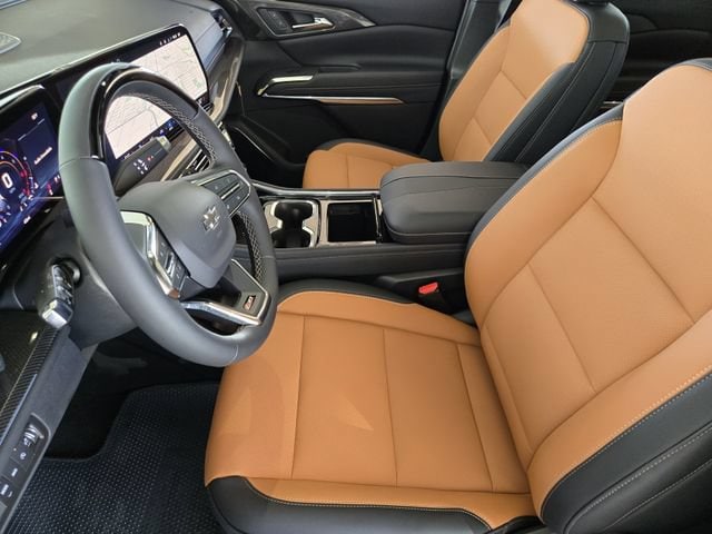 2027 Chevrolet Traverse Z71 - Photo 10