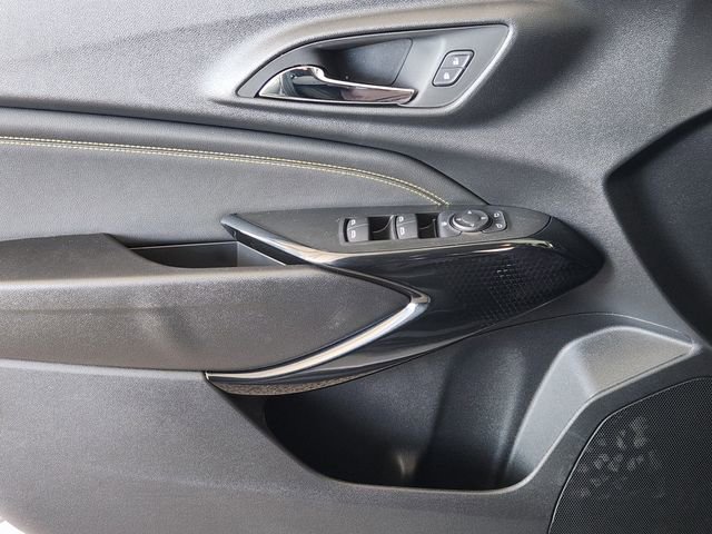 2026 Chevrolet Trax LT - Photo 18