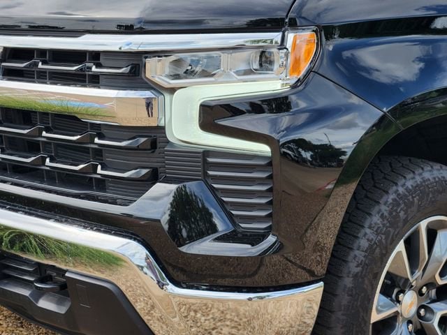 2026 Chevrolet Silverado 1500 LT - Photo 6