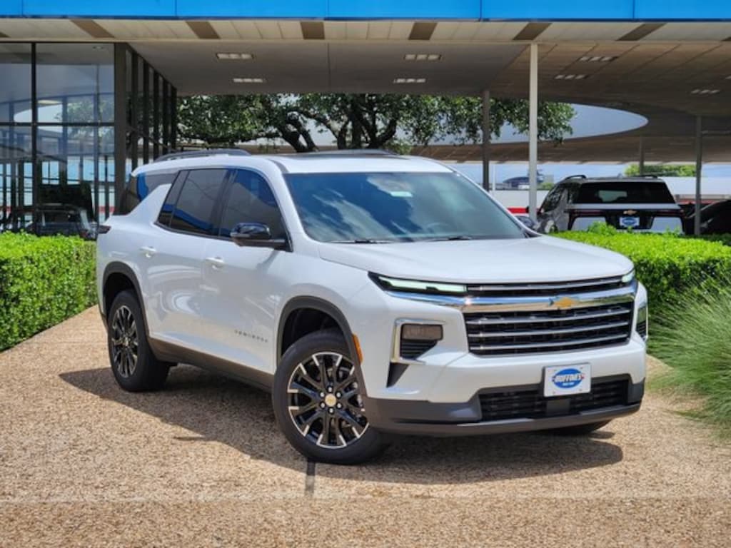 New 2026 Chevrolet Traverse LT SUV