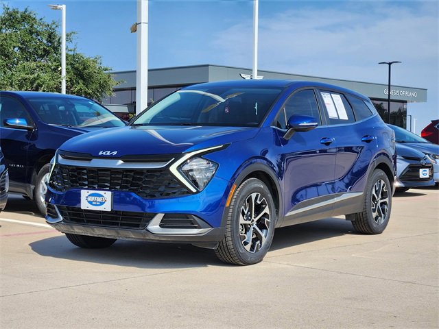 2023 Kia Sportage EX photo 2