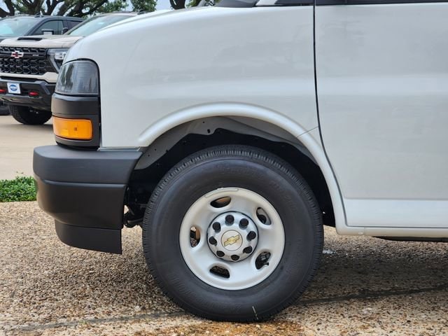 2026 Chevrolet Express Cargo Work Van - Photo 8