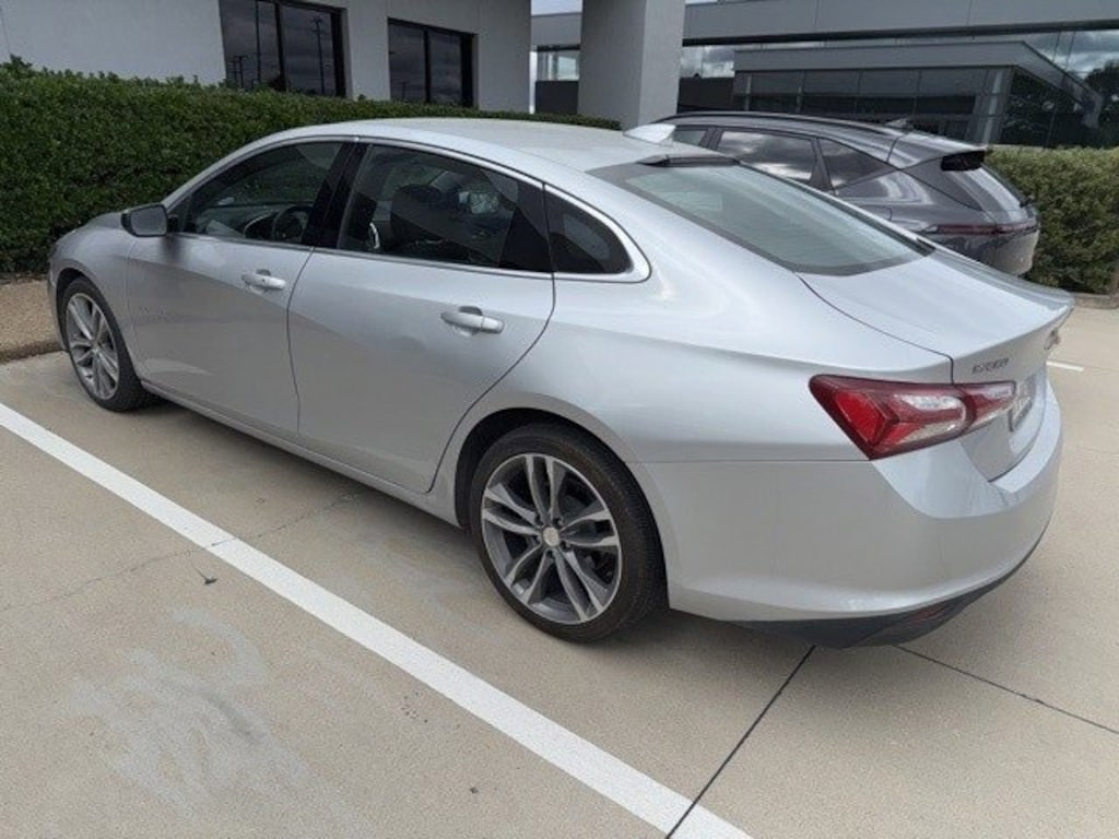 Used 2021 Chevrolet Malibu LT Sedan